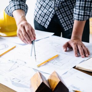 %Imagetitle% | Discount Fence Usa contractor looking over building plans