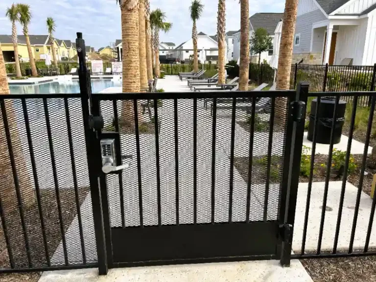 5FT Iron Pool Gate w Railing